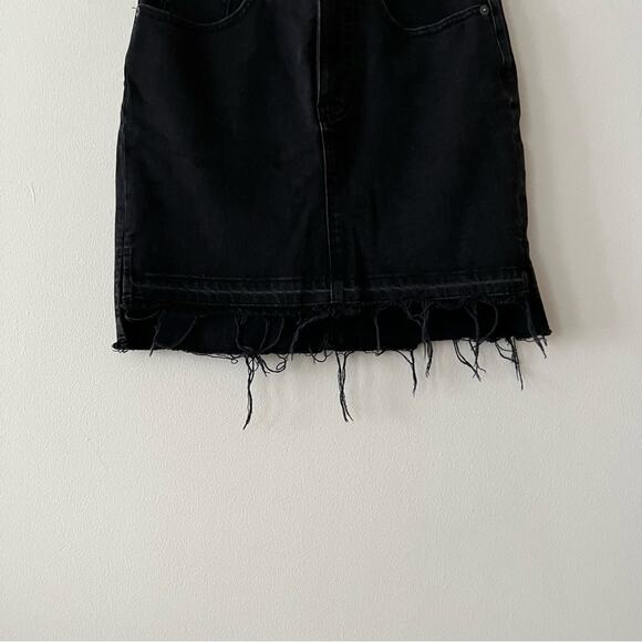 Madewell Step-Hem Jean Skirt in Washed Black - Picture 3 of 7